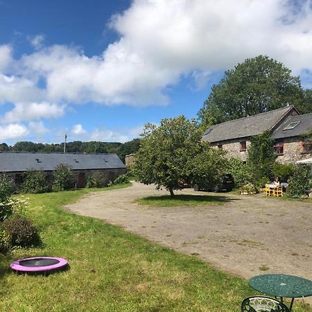 Gernos Farmhouse Llandysul Exterior foto